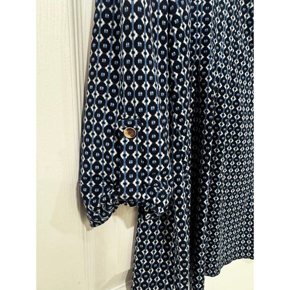 db Established 1962 Women's 3/4 length sleeve Blue Stretch Top 1X Plus - Picture 4 of 6